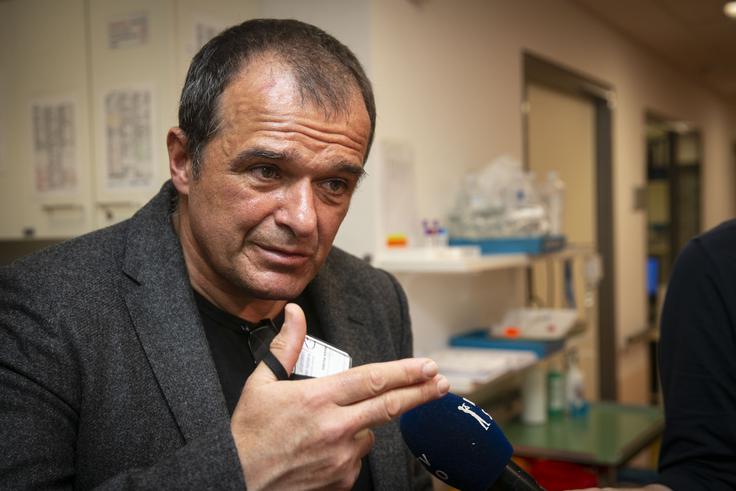 Jose Carreras je obiskal Pediatrično kliniko v LJ. Dr. Samo Zver | Foto: Bojan Puhek
