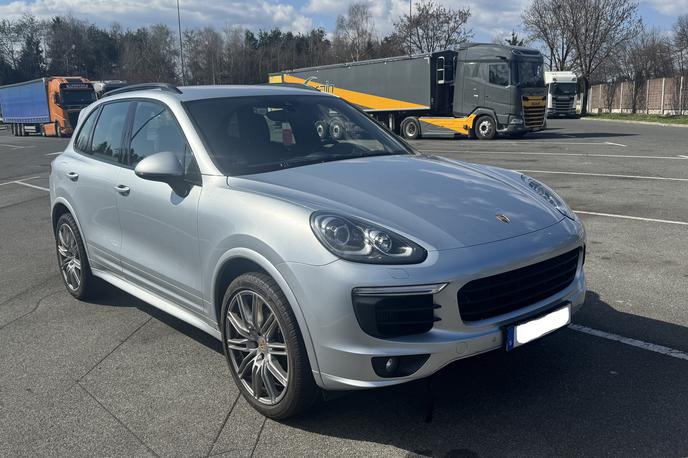 Ukradeno vozilo Porsche Cayenne | Vozilo je bilo leta 2021 ukradeno na Danskem. | Foto PU Celje