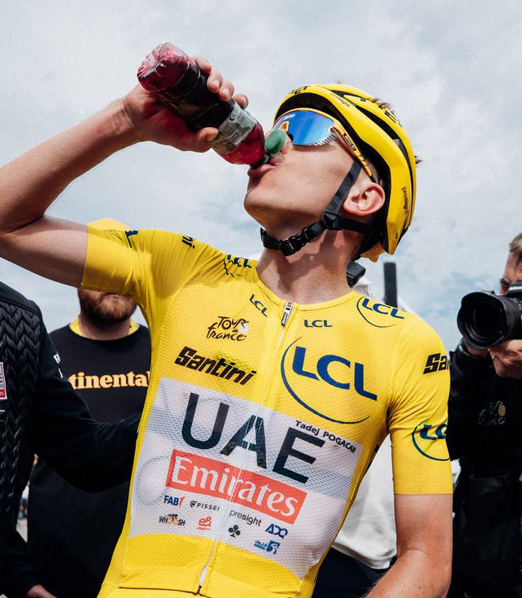 "Eden glavnih razlogov, zakaj naj bi bil češnjev sok učinkovit, so njegove antioksidativne lastnosti. Te snovi pomagajo telesu pri zmanjševanju vnetij in oksidativnega stresa po naporu. Najverjetneje bi podoben učinek lahko dosegli tudi z vitaminom C." | Foto: Enervit