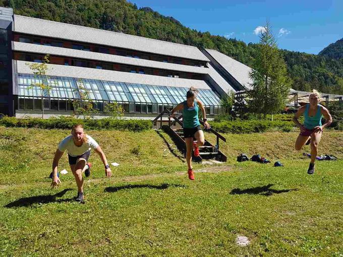 Smučarke so v tem tednu vadile v Kranjski Gori. | Foto: SloSki