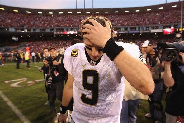 Adijo, rekorder Brees in Tebow