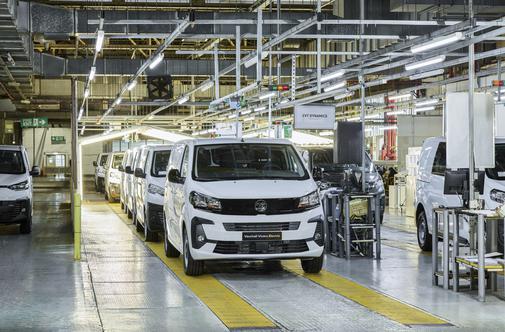 Odpoklic več sto tisoč vozil znamk Peugeot, Citroen, Fiat Opel in DS