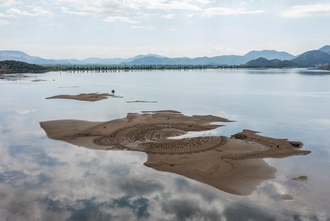 Neretva slikanje v pesku | Foto: Reuters