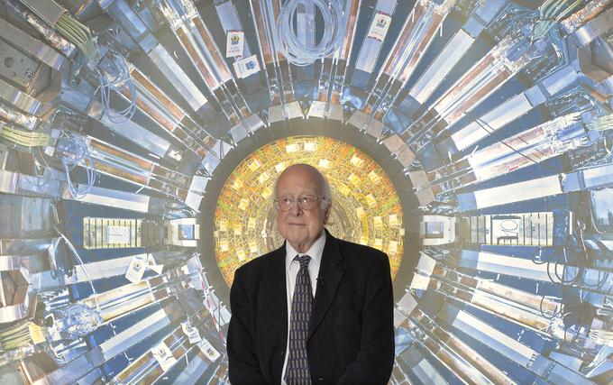 Odkritje Higgsovega bozona v CERN je odprlo nove raziskovalne poti v fiziki delcev. Na fotografiji: britanski fizik Peter Higgs, ki je računsko napovedal obstoj novega elementarnega delca in doživel njegovo eksperimentalno potrditev. | Foto: Reuters