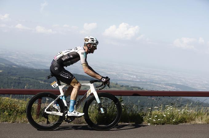 Matej Mohorič je bil v deveti etapi odličen tretji, a njegov teren šele prihaja. | Foto: Reuters