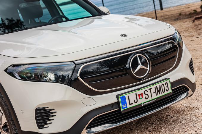 Mercedes svoje cenovno dostopnejše modele kot so EQA, EQB in EQC le predeluje iz sorodnih klasičnih modelov. | Foto: PRIMA