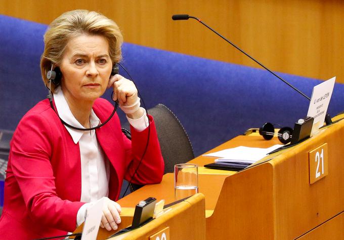Evropska komisija v krizi nikakor ne načrtuje svojih koronaobveznic, pravi predsednica Evropske komisije Ursula von der Leyen. | Foto: Reuters