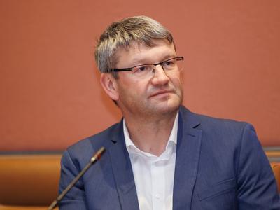 Domel zaradi optimizacije zalog zmanjšal obseg proizvodnje