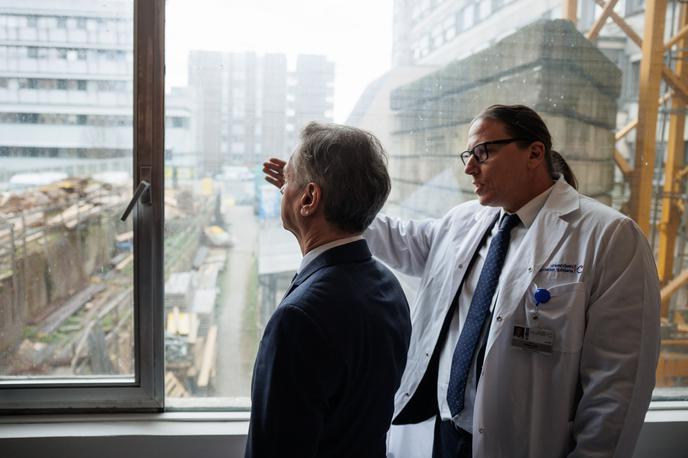 UKC Ljubljana | Direktor UKC Marko Jug je v izjavi dejal, da gre za izjemno velik korak, saj so na poti prenove potrebovali veliko energije. | Foto STA