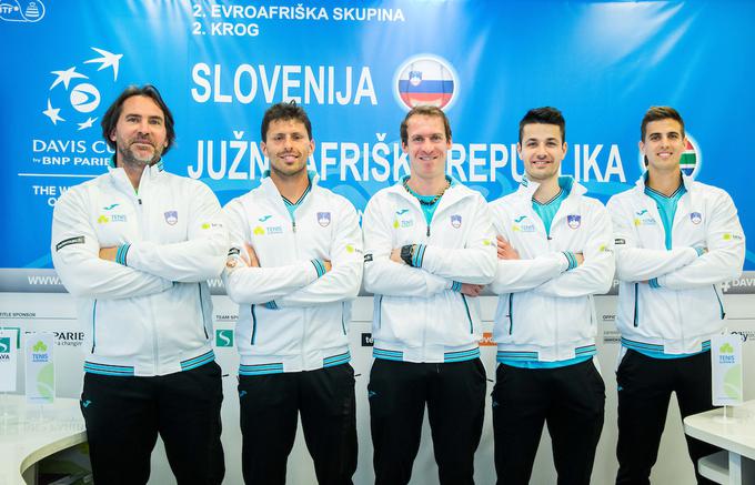 Slovensko reprezentanco bodo zastopali Tomi Ternar, Grega Žemlja, Mike Urbanija in Tilen Žitnik. | Foto: 