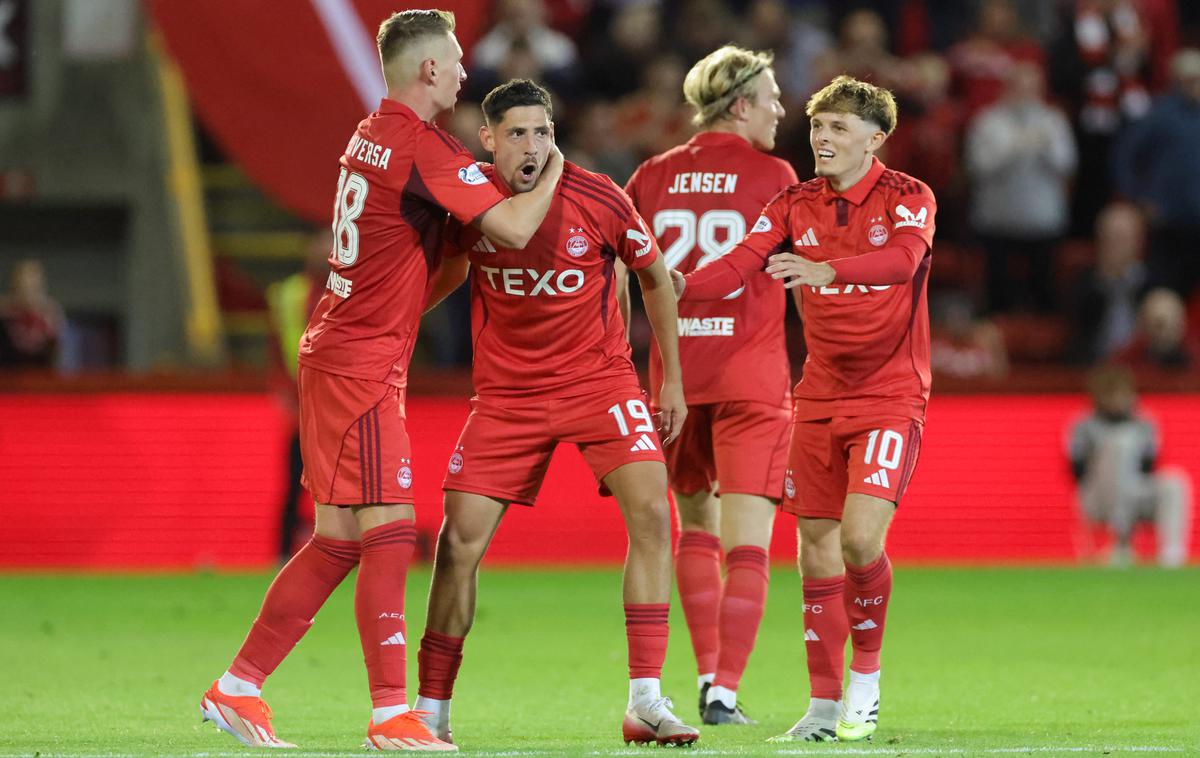 Ester Sokler Aberdeen | Ester Sokler je v 89. minuti zadel za remi Aberdeena z 2:2. | Foto Reuters
