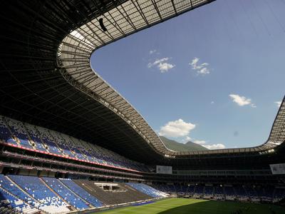 Mehiška policija si bo med mundialom pomagala z robotskimi psi