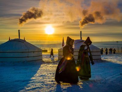 Ljudje, ki so nam grozili, so izginili brez sledi. Zdaj prihaja na dan resnica.