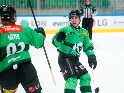 Olimpija za prvi gol potrebovala le 25 sekund! #vŽivo