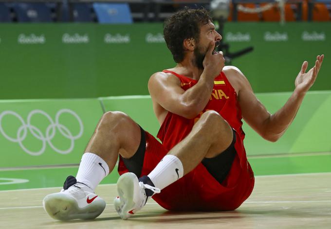 Sergio Llull se je poškodoval na tekmi z Belgijo in bo s parketa odsoten najmanj sedem mesecev. | Foto: Reuters