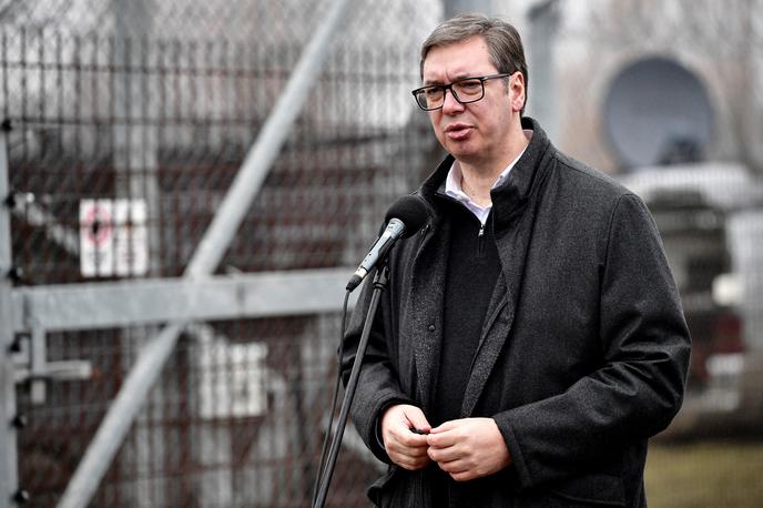 Aleksandar Vučić | Vučić je v ponedeljek zvečer sporočil, da sta imela z Lajčakom odprt in prijateljski pogovor. | Foto Reuters