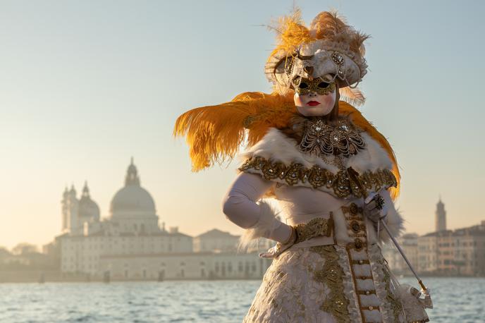 Benetke, beneški karneval | Mestne oblasti obljubljajo dogajanje, ki bo počastilo olimpijske igre, dogodki pa bodo vključevali grško mitologijo, ter povezavo harmonije med telesom in dušo, obilo zgodovine in umetnosti. | Foto Shutterstock