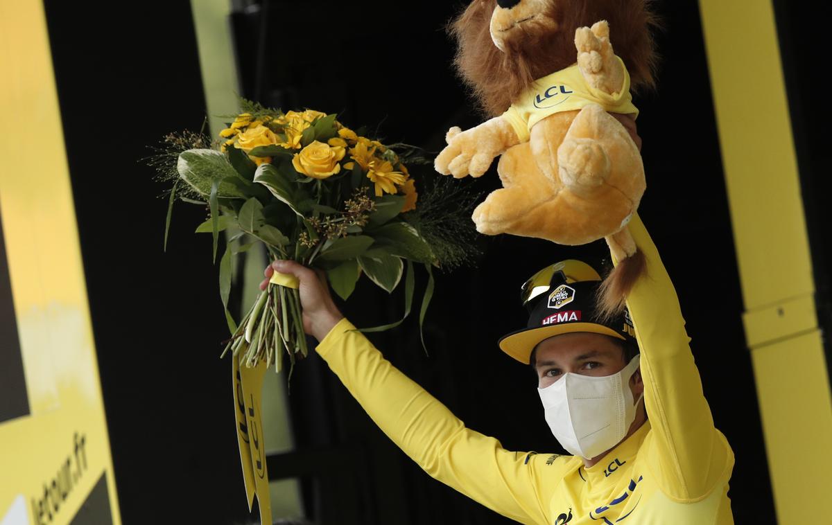 Primož Roglič | Primož Roglič je kot prvi Slovenec oblekel rumeno majico na Dirki po Franciji. | Foto Reuters