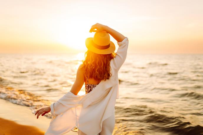 ženska, dekle, poletje, plaža, morje | Foto Shutterstock