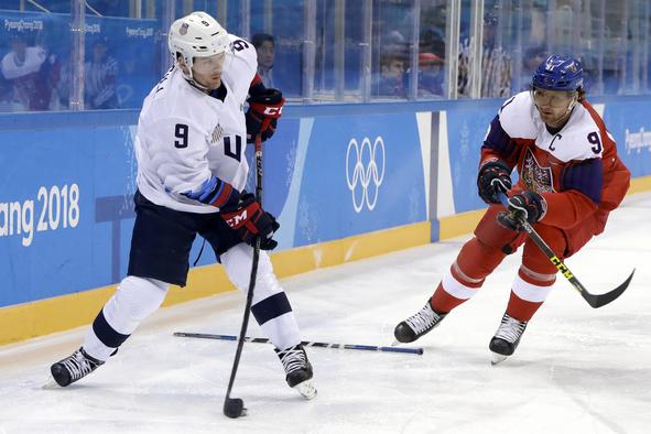 Američani v Peking pretežno s študenti. IIHF, MOK in pekinški odbor neprestano v stiku.