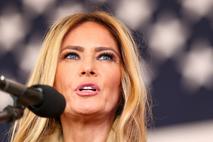 Melania Trump, Usha Vance, marinci, oporišče, obisk, Severna Karolina