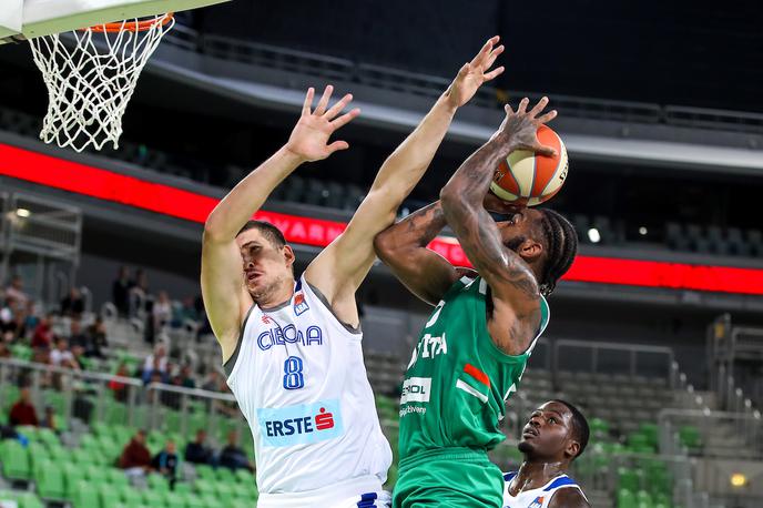 Cedevita Olimpija : Cibona, ABA liga | Codi Miller-McIntyre je bil s 24 točkami najboljši pri Olimpiji. | Foto Matic Klanšek Velej/Sportida