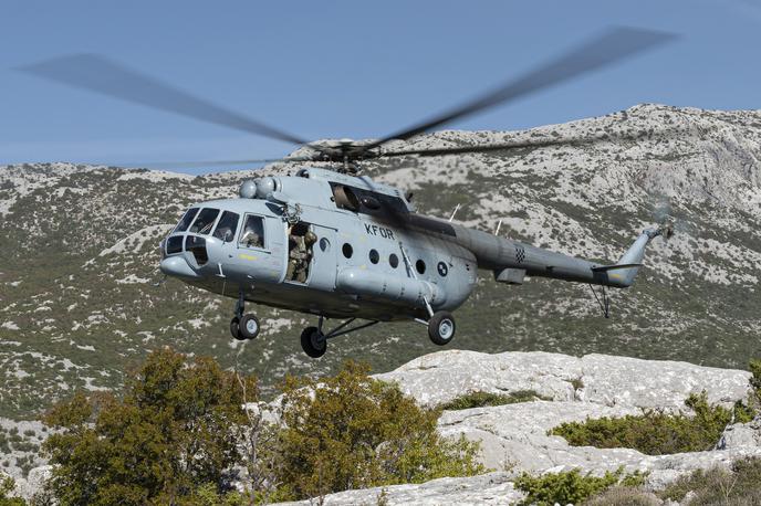 Hrvaški helikopter Mi-8 Kfor | J. I. je bil pilot vojaškega helikopterja Kfora na Kosovu. Fotografija je simbolična: hrvaški helikopter Mi-8 z oznako Kfor. | Foto Guliverimage