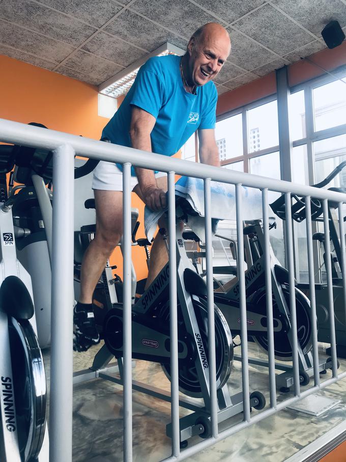 Dušan Dobnikar med treningom v fitnesu. | Foto: 