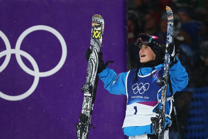 Flora Tabanelli – od skoka čez Pogačarja do olimpijskega brona z raztrgano križno vezjo #video