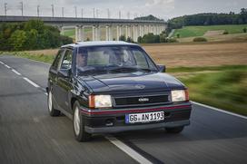 Opel 120 let/1