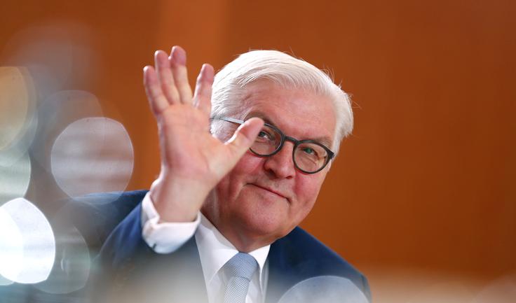 Nemški predsednik Frank-Walter Steinmeier za zdaj nasprotuje predčasnim volitvam. | Foto: Reuters