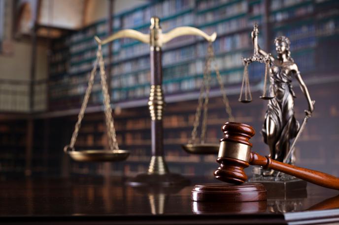sodišče | V streljanju naj bi bile ranjene še tri osebe. | Foto Shutterstock