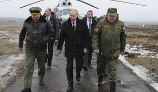 Rusija Ukrajino obtožila, da skuša sprožiti vojno (video in foto)