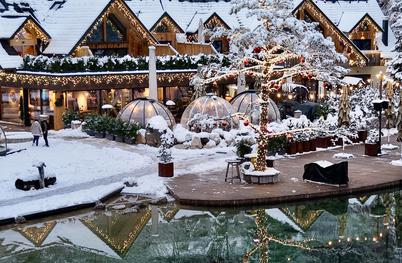 Zimska pravljica ob jezeru Jasna v Kranjski Gori – popoln družinski oddih v srcu Julijskih Alp