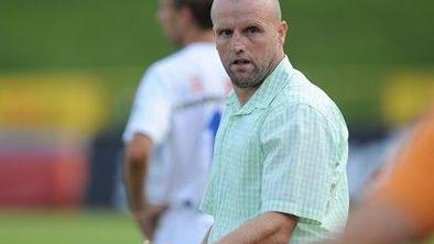Derbi vodilnih v Velenju, v Mariboru boj prvakov