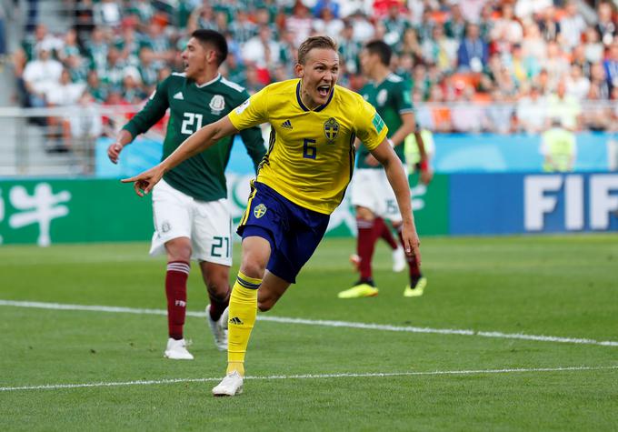 Mehika na zadnji tekmi skupinskega dela proti Švedski ni navdušila (0:3), a ji je nastop v osmini finala omogočila Južna Koreja. | Foto: Reuters