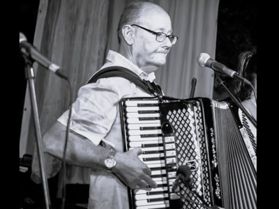 Umrl je istrski harmonikar Andrej Rupnik - Andrejček