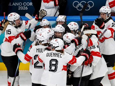 Norovirus tudi v švicarski hokejski reprezentanci, Nemke do pomembne zmage