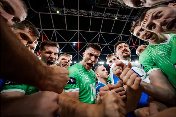 slovenska odbojkarska reprezentanca : Srbija, liga narodov, Stožice | Slovenija je postala najmanjša država v zgodovini, ki bo zaigrala na olimpijskih igrah v dvoranski odbojki. | Foto Volleyball World