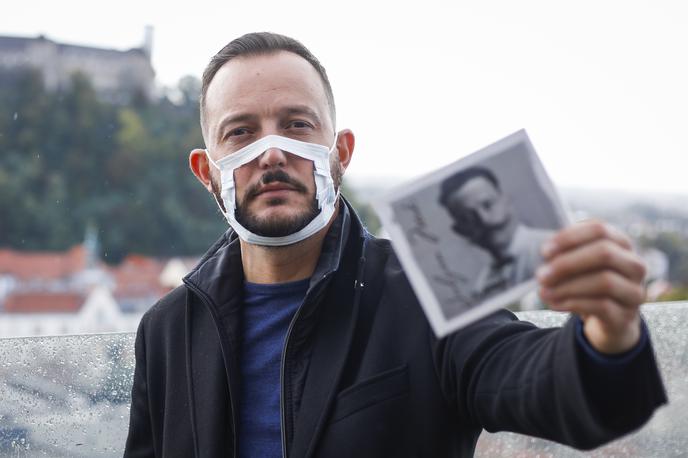 Zlatko | Zlatan Čordić se je na ministrstvu za kulturo zglasil pred kratkim, vendar brez odvetnika in brez pištole.  | Foto STA