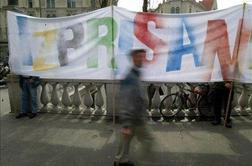 SDS in SNS pozvala Iva Vajgla k odstopu