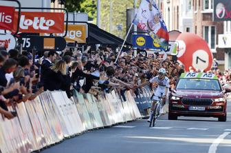 Izjemni Tadej Pogačar še tretjič v karieri osvojil staro damo