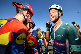 Jonathan Milan z zmago v Lavalu prekinil italijansko sušo, Slovenci na varnem