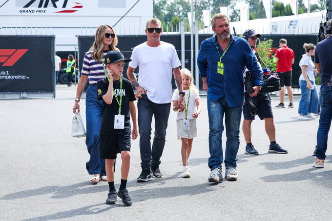 Družina Räikkönen je bila v nedeljo na dirki formule 1 v italijanski Monzi. | Foto: Guliverimage