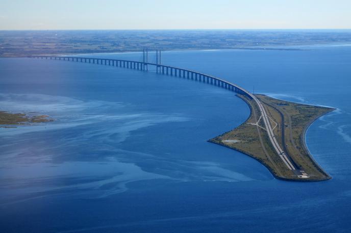 Most Oresund | Viadukt Øresund je najdaljši kombinirani most-podvodni tunel v Evropi. | Foto Wikimedia Commons