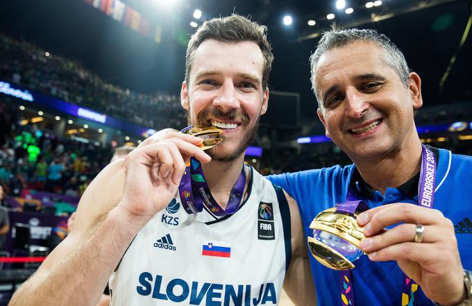 Kapetan Goran Dragić in selektor Igor Kokoškov sta Sloveniji pomagala do zgodovinskega zlata. | Foto: Sportida