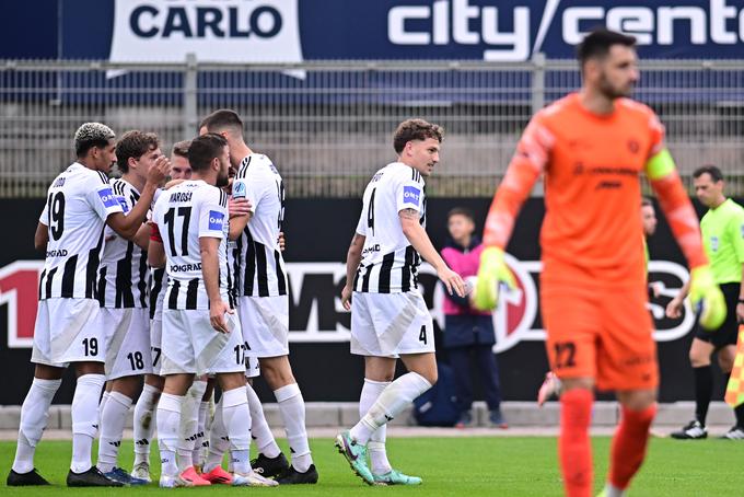 Mura je vodila z 2:0, a na koncu ostala praznih rok. | Foto: Aleš Fevžer