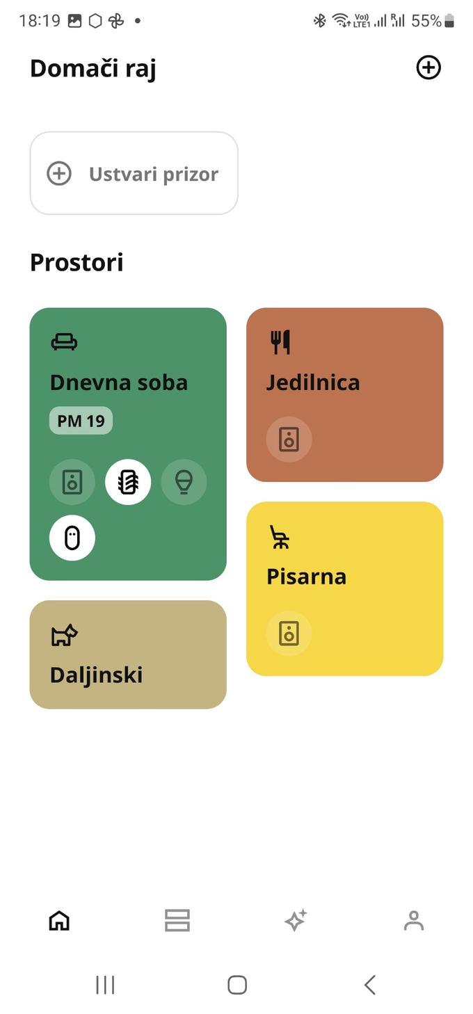 Povezane pametne naprave je mogoče v mobilni aplikaciji urediti po posameznih prostorih. | Foto: Srdjan Cvjetović