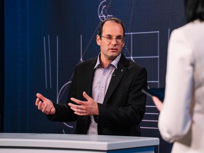 Politični analitik Gorazd Kovačič o primerjavi Slovenije s Hrvaško: Hrušk in jabolk se ne da primerjati #video