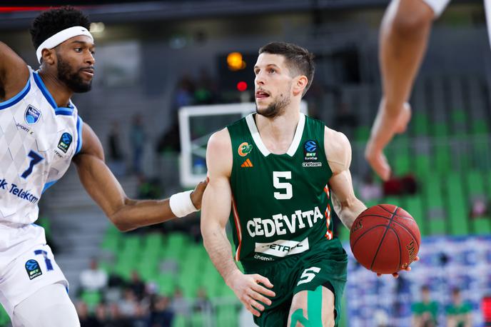 Cedevita Olimpija - Turk Telekom | Cedevita Olimpija je priznala premoč Turk Telekomu. | Foto Filip Barbalić